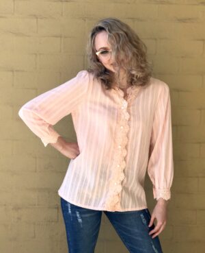 Women's Vintage Blouse